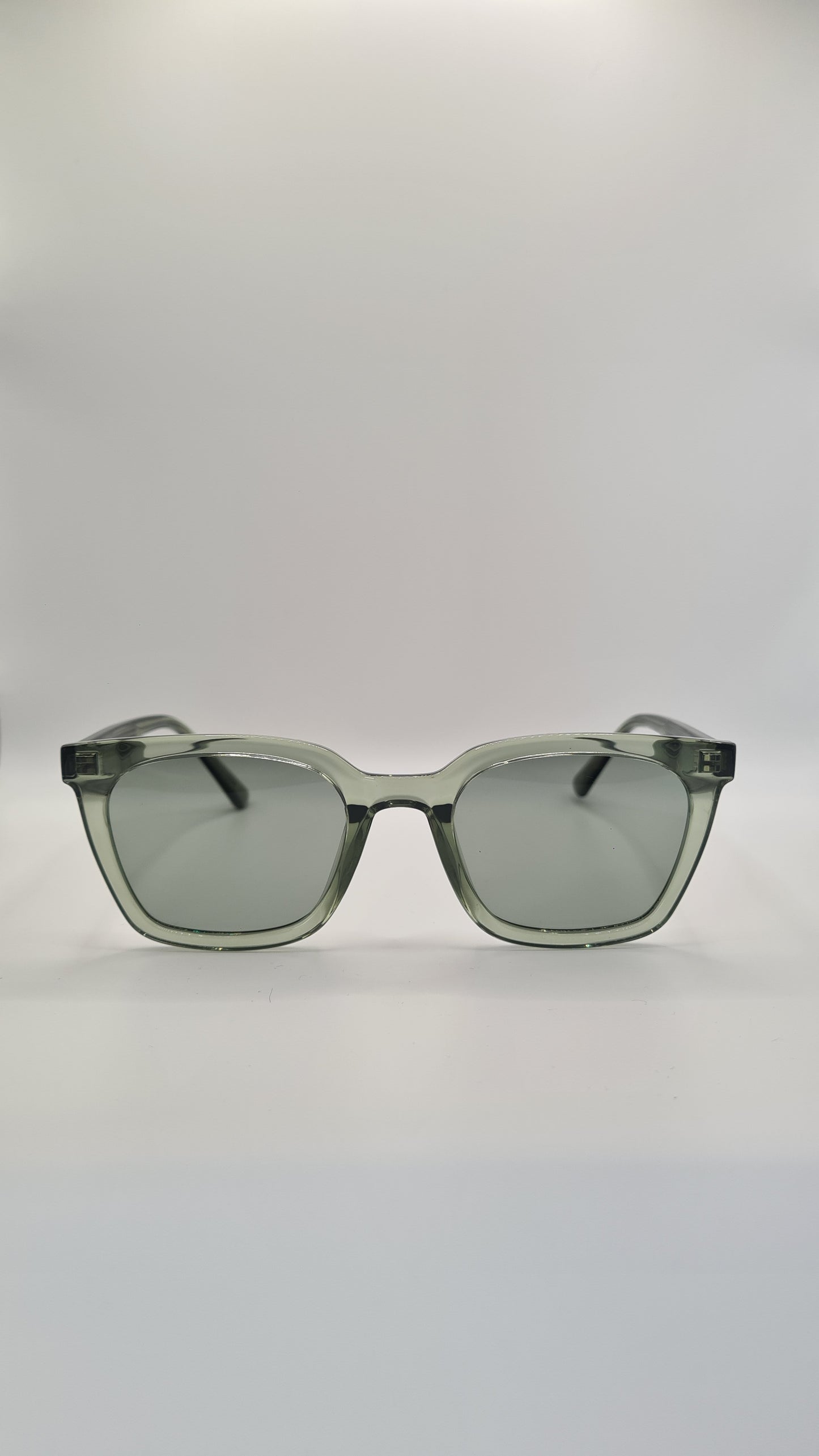 The Berlin Green - Polarized