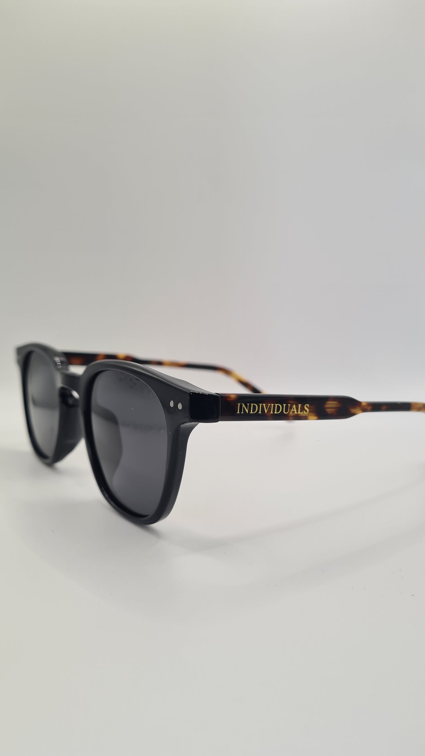 The London Brown - Polarized