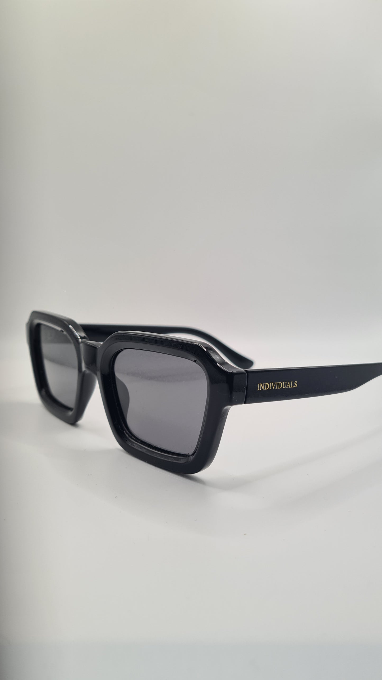 The Vienna Black - Polarized